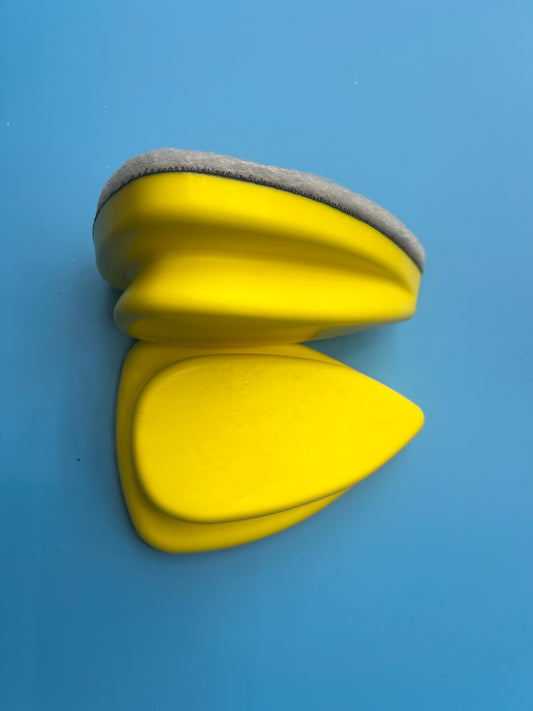 Hand held scrubber